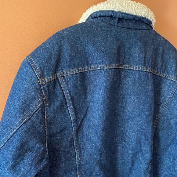 Vintage Levi's San Francisco 1970’s Denim Sherpa Jacket - Picture 10 of 17